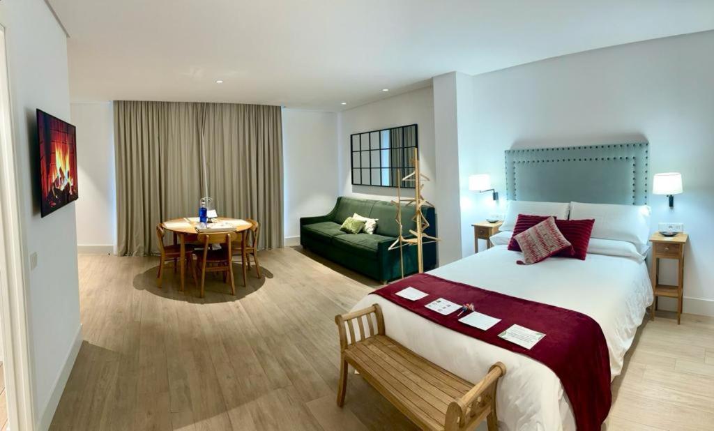 Apartamentos Turisticos La Plaza Chipiona Dış mekan fotoğraf