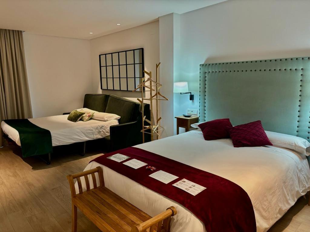 Apartamentos Turisticos La Plaza Chipiona Dış mekan fotoğraf